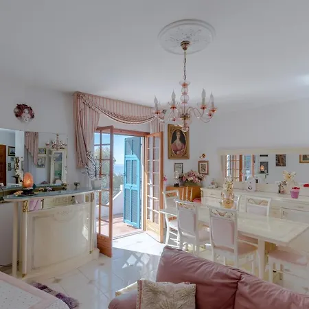 Apartment 117 - Bellavista A Seborga, Vista Mare E Piscina A 15 Minuti Dalle Spiaggia